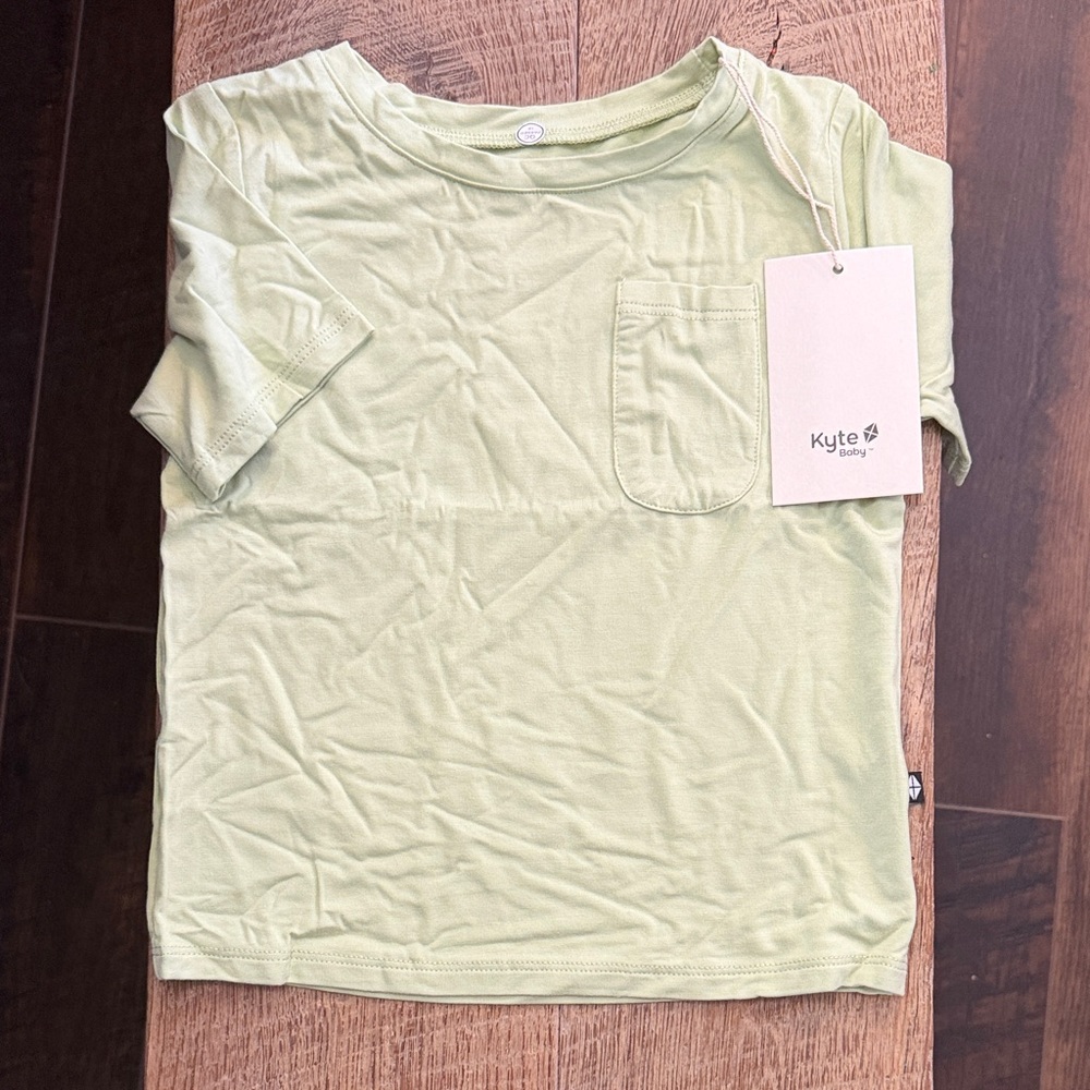Kyte BABY Pistachio Short Sleeve pocket tee